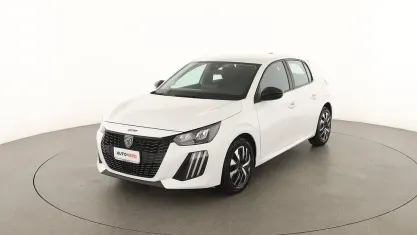 Usata Peugeot 208 Active 101 CV (74 kW) 2024 Bianco Utilitaria