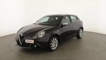 Usata Alfa Romeo Giulietta Super 120 CV (88 kW) 2020 Nero Utilitaria