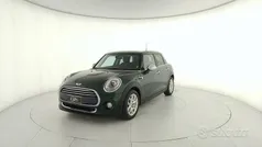 Verde Usata 2015 Mini Cooper D Business Due volumi | 16.900 €
