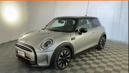 Usata Mini Cooper Essential 136 CV (100 kW) 2023 Utilitaria