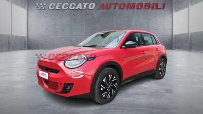 Rosso Usata 2024 Fiat 600E Red SUV | 25.400 € (Buon prezzo)