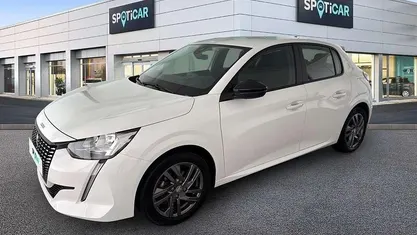 Usata 2022 Peugeot 208 Active Due volumi | 13.450 € (Buon prezzo)