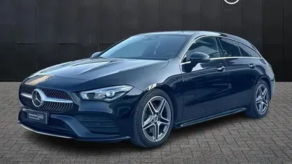 Usata Mercedes CLA200 Premium 150 CV (110 kW) 2022 Nero Monovolume