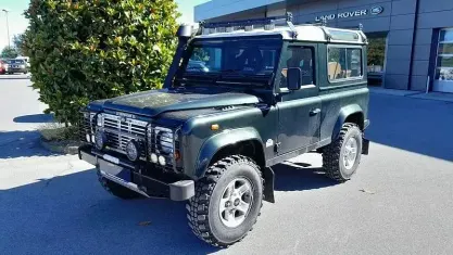 Usata Land Rover Defender 122 CV (89 kW) 2003 Verde SUV