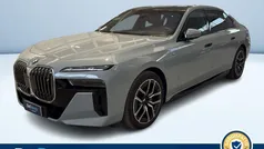 Usata 2024 BMW i7 M Sport Tre volumi | 85.400 €