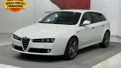 Usata Alfa Romeo 159 Distinctive 200 CV (147 kW) 2010 Bianco Station wagon
