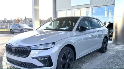Nuova Skoda Scala Monte Carlo 116 CV (85 kW) 2025 Grigio pastello Utilitaria