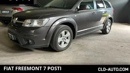 Usata Fiat Freemont 140 CV (102 kW) 2014 Grigio SUV