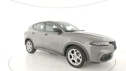Second-hand Alfa Romeo Tonale Sprint 174 CP (127 kW) 2023 Gri SUV