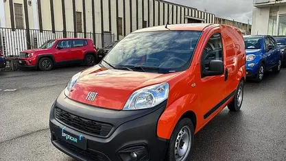 Usata Fiat Fiorino 80 CV (58 kW) 2022 Arancione Monovolume