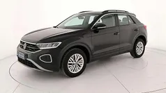 Usata 2024 VW T-Roc Life SUV | 30.500 € (Buon prezzo)