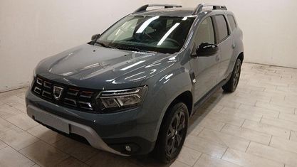 Begagnad Dacia Duster Extreme 101 HK (74 kW) 2022 Grå SUV