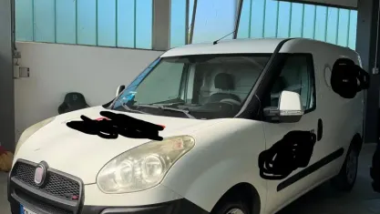 Usata Fiat Doblò 105 CV (77 kW) 2011 Bianco Monovolume