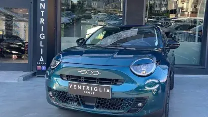 Nuova Fiat 600 La Prima 110 CV (80 kW) 2025 Bianco SUV