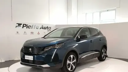 Usata Peugeot 3008 Allure 131 CV (96 kW) 2022 Blu SUV