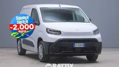 Bianco Nuova 2024 Toyota Proace City Furgone | 16.947 € (Super prezzo)