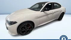 Bianco metallizzato Nuova 2024 Alfa Romeo Giulia Veloce Tre volumi | 50.000 € (Ottimo prezzo)