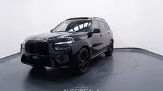 Usata 2023 BMW X7 M Sport SUV | 99.990 €