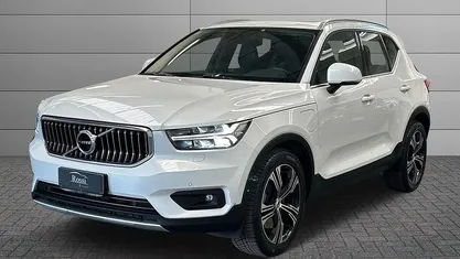 Usata Volvo XC40 R-Design 180 CV (132 kW) 2020 Nero SUV