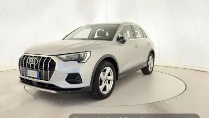 Usado Audi Q3 150 HP (110 kW) 2021 Prateado SUV