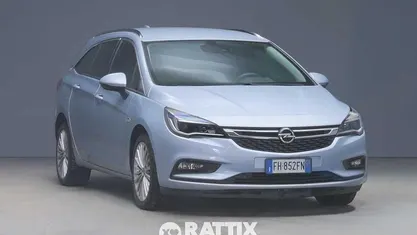 Grigio Usata 2017 Opel Astra Business Station wagon | 8148 € (Buon prezzo)