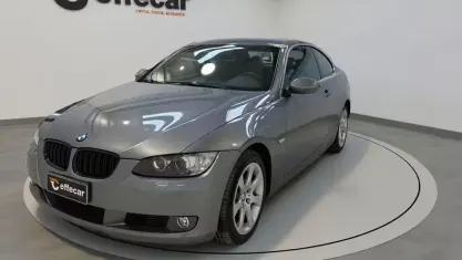 Usata BMW 330 272 CV (200 kW) 2007 Grigio Coupé