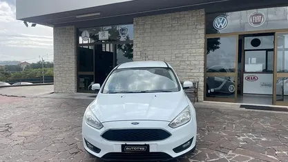 Usata Ford Focus Titanium 95 CV (69 kW) 2017 Bianco Station wagon