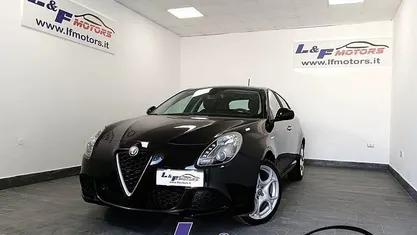 Nero Usata 2016 Alfa Romeo Giulietta Business Due volumi | 10.990 € (Buon prezzo)