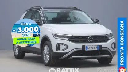 Usata VW T-Roc Life 150 CV (110 kW) 2023 Pure white SUV