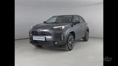 Grigio Usata 2022 Toyota Yaris Cross Lounge SUV | 25.500 € (Buon prezzo)