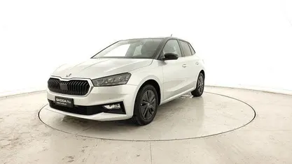Argento tetto nero Usata 2025 Skoda Fabia Style Due volumi | 16.900 € (Buon prezzo)