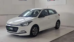Bianco Usata 2018 Hyundai i20 Active Tre volumi | 9900 € (Buon prezzo)