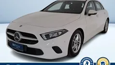 Valkoinen Käytetty 2020 Mercedes A160 Business Sedan | 17.900 € (Perustarjous)