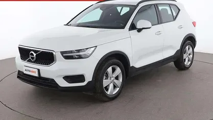 Usata Volvo XC40 129 CV (94 kW) 2022 Bianco SUV