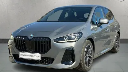 Begagnad BMW 218 Active Tourer M Sport 150 HK (110 kW) 2024 Grå Minibuss