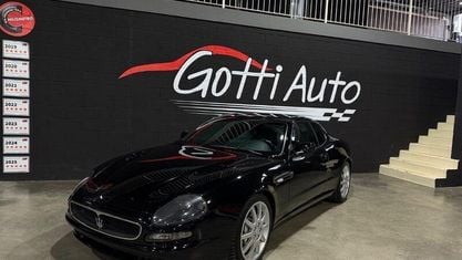 Begagnad Maserati 3200 GT 370 HK (272 kW) 2001 Grå Sportkupé
