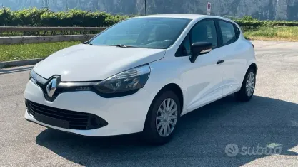 Usata Renault Clio IV 73 CV (53 kW) 2016 Bianco Berlina