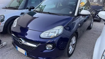 Usata Opel Adam 69 CV (50 kW) 2014 Blu Utilitaria