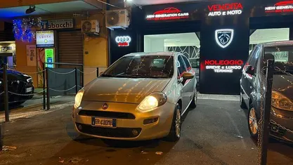 Bianco Usata 2013 Fiat Punto Street Tre volumi | 3999 € (Ottimo prezzo)
