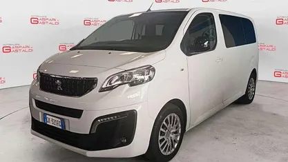 Usata Peugeot Traveller Business-Line 120 CV (88 kW) 2022 Monovolume