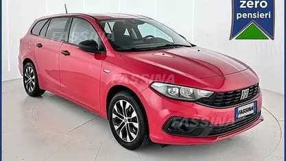 Usata Fiat Tipo City Life 101 CV (74 kW) 2021 Rosso Station wagon