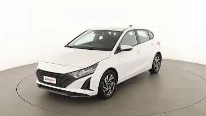 Usata Hyundai i20 84 CV (61 kW) 2025 Bianco Utilitaria