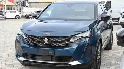 Blu Usata 2024 Peugeot 3008 Allure SUV | 18.900 € (Super prezzo)