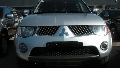 Usata Mitsubishi L200 Intense 136 CV (100 kW) 2011 Pick-up