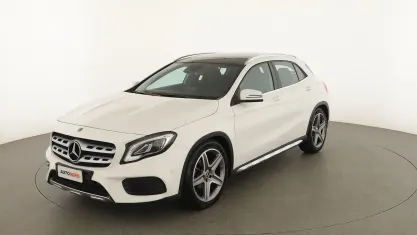Usata Mercedes GLA180 AMG line 122 CV (89 kW) 2019 Bianco SUV