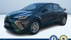 Usata 2020 Toyota C-HR Active SUV | 18.200 € (Buon prezzo)