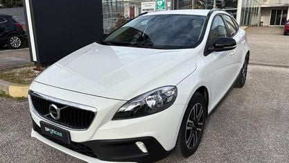 Brugt Volvo V40 Business Edition 120 HK (88 kW) 2018 Hvid Stationcar
