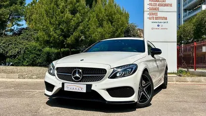 Usata Mercedes C220 AMG line 169 CV (124 kW) 2018 Coupé