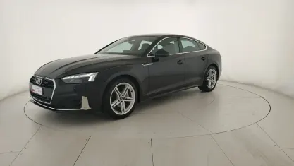 Neu Audi A5 Sportback Advanced 204 PS (150 kW) 2025 Schwarz Kleinwagen