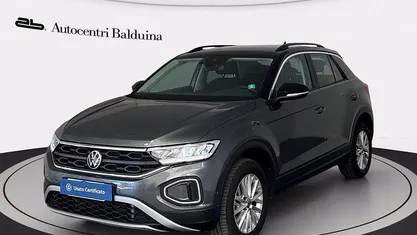 Usata 2024 VW T-Roc Life SUV | 25.900 € (Buon prezzo)